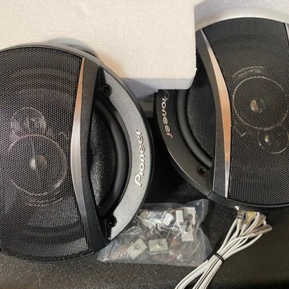 PIONEER Car Audio, Video GPS Pioneer Tsa676r 65 Inch 3way 32